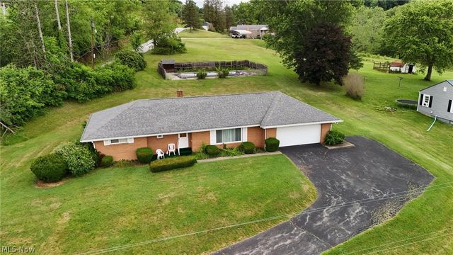 6291 Veterans Blvd, Chester, WV 26034
