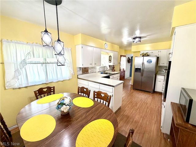 6291 Veterans Blvd, Chester, WV 26034