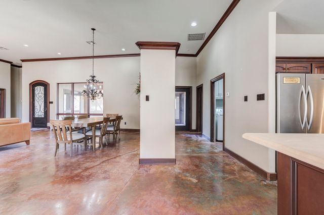 41 S Lakeshore Drive, Ransom Canyon, TX 79366