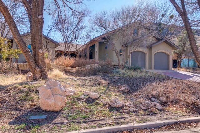 41 S Lakeshore Drive, Ransom Canyon, TX 79366