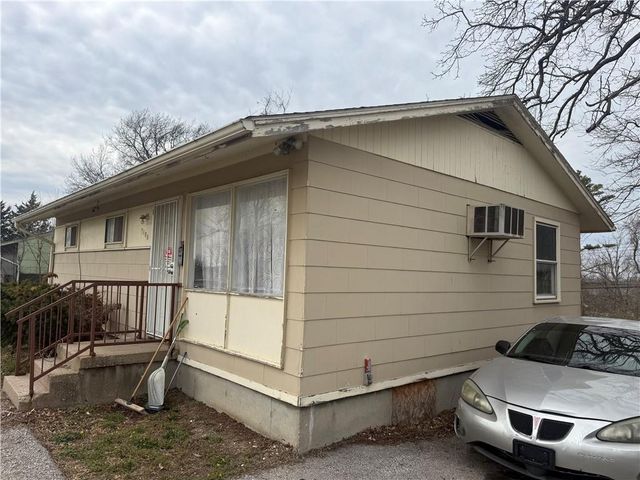 7408 E 49th Terrace, Kansas City, MO 64129