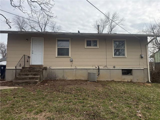 7408 E 49th Terrace, Kansas City, MO 64129