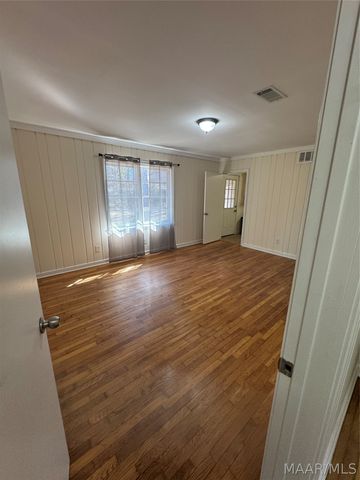 1835 Hill Hedge Drive, Montgomery, AL 36106