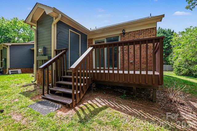 250 Pointe Circle, Rock Hill, SC 29732