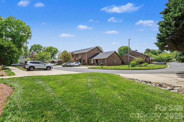 250 Pointe Circle, Rock Hill, SC 29732
