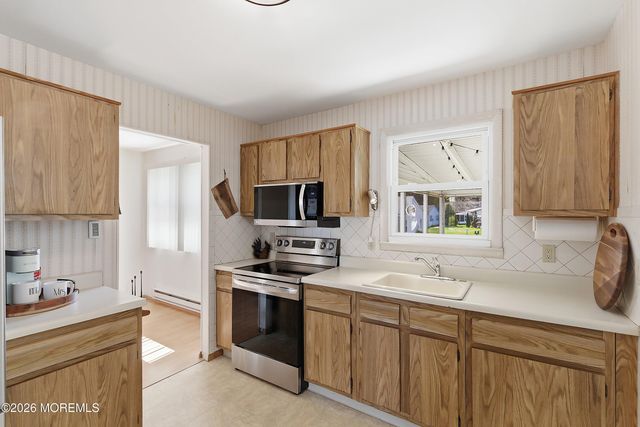 29 Brentwood Street 73, Whiting, NJ 08759