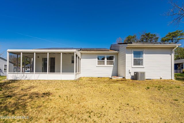 29 Brentwood Street 73, Whiting, NJ 08759