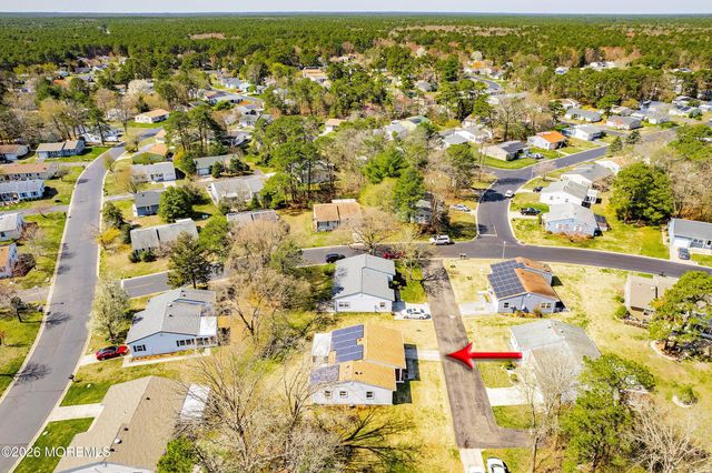 29 Brentwood Street 73, Whiting, NJ 08759