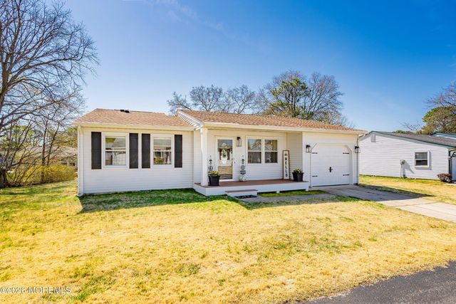 29 Brentwood Street 73, Whiting, NJ 08759