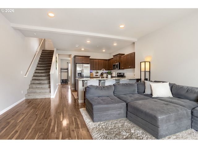 15670 Nw BRUGGER Rd, Portland, OR 97229