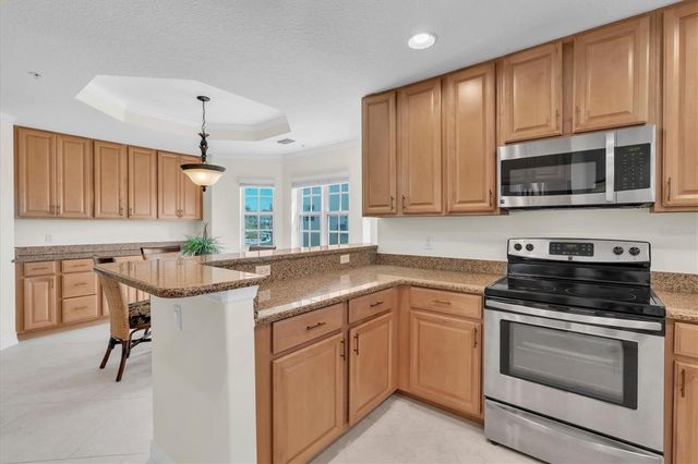 10002 KEY HAVEN ROAD 201, Seminole, FL 33777