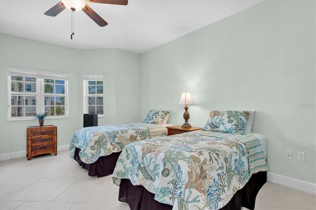 10002 KEY HAVEN ROAD 201, Seminole, FL 33777