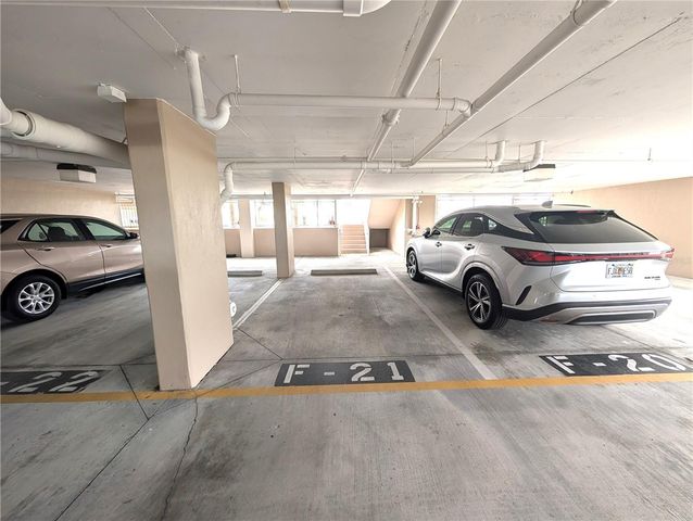 10002 KEY HAVEN ROAD 201, Seminole, FL 33777