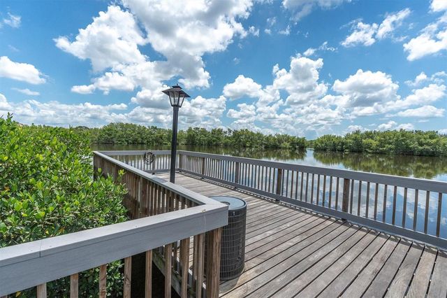 10002 KEY HAVEN ROAD 201, Seminole, FL 33777