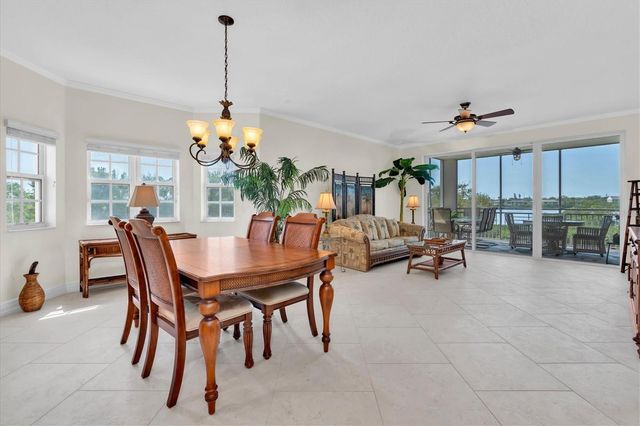 10002 KEY HAVEN ROAD 201, Seminole, FL 33777