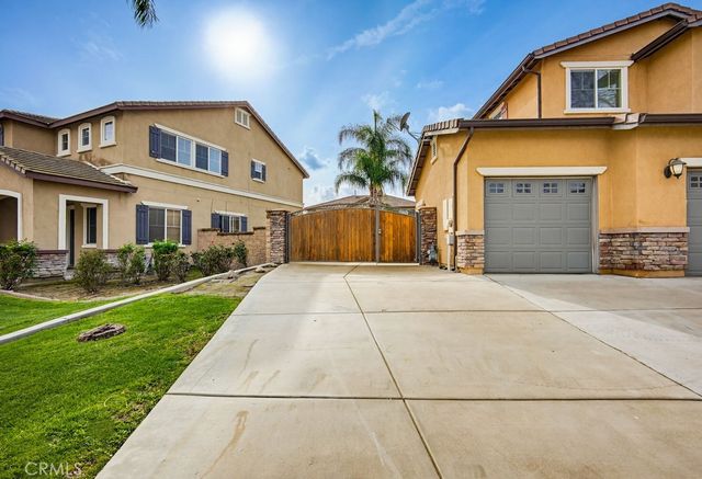 6721 Heathgrove, Eastvale, CA 92880