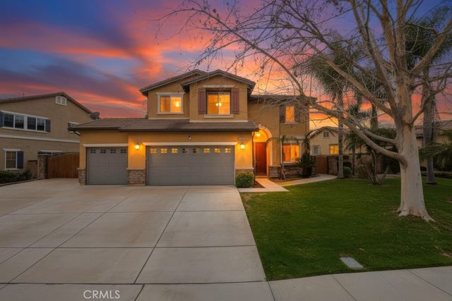 6721 Heathgrove, Eastvale, CA 92880