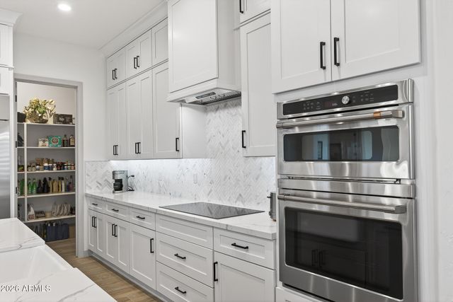 8721 N 193RD Drive, Waddell, AZ 85355