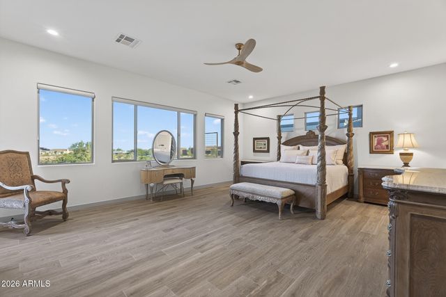 8721 N 193RD Drive, Waddell, AZ 85355