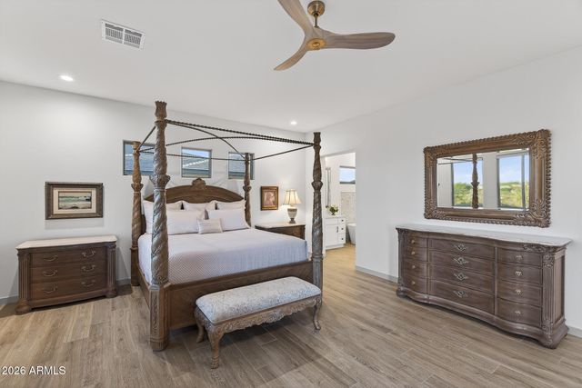 8721 N 193RD Drive, Waddell, AZ 85355