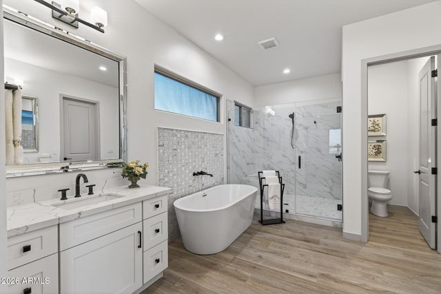 8721 N 193RD Drive, Waddell, AZ 85355