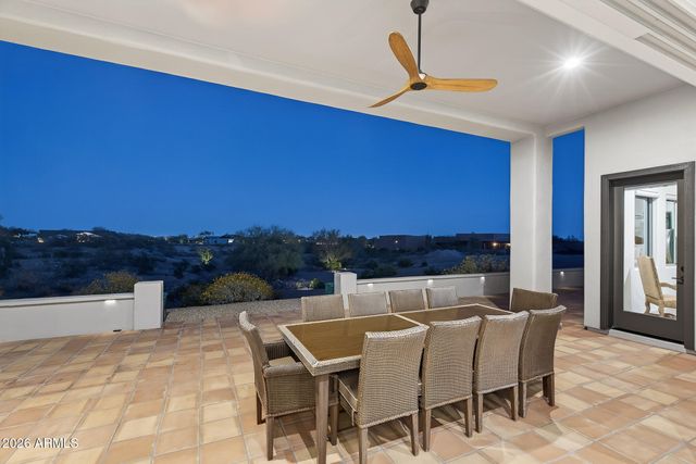 8721 N 193RD Drive, Waddell, AZ 85355