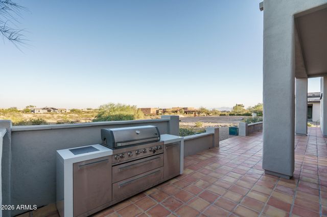 8721 N 193RD Drive, Waddell, AZ 85355