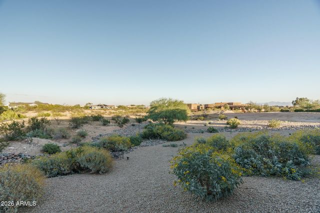 8721 N 193RD Drive, Waddell, AZ 85355