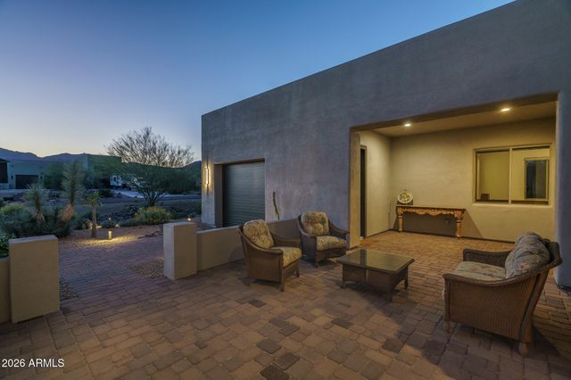 8721 N 193RD Drive, Waddell, AZ 85355