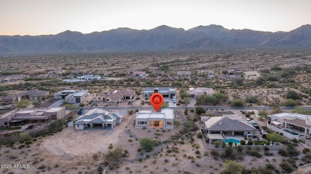 8721 N 193RD Drive, Waddell, AZ 85355
