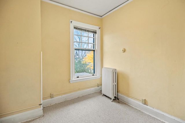 2918 N Hackett AVENUE, Milwaukee, WI 53211