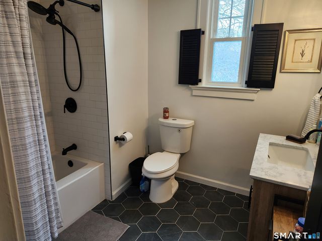 179 Winthrop Terrace, Meriden, CT 06451