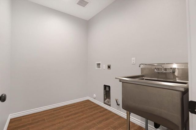 33577 Daily Rd, Menifee, CA 92584