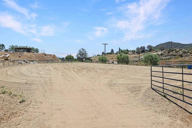 33577 Daily Rd, Menifee, CA 92584