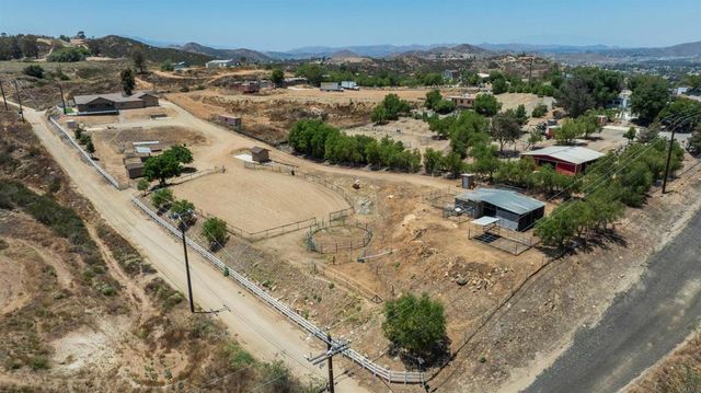 33577 Daily Rd, Menifee, CA 92584