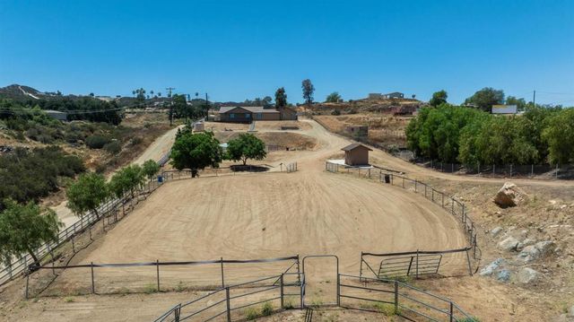 33577 Daily Rd, Menifee, CA 92584
