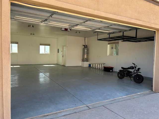 33577 Daily Rd, Menifee, CA 92584
