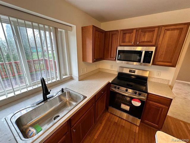 3410 Niagara Avenue, Canton, MI 48188