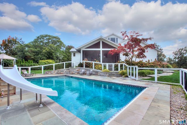 3 Stony Point West, Westport, CT 06880
