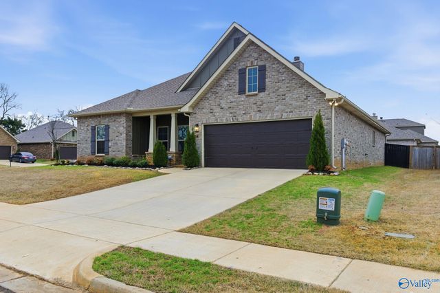 164 Creek Ridge Drive, Meridianville, AL 35759