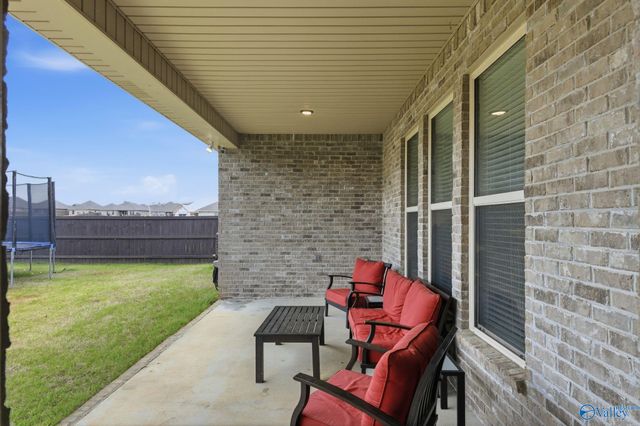 164 Creek Ridge Drive, Meridianville, AL 35759