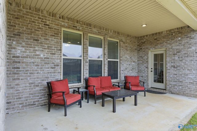 164 Creek Ridge Drive, Meridianville, AL 35759