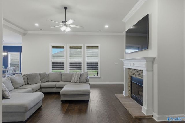 164 Creek Ridge Drive, Meridianville, AL 35759