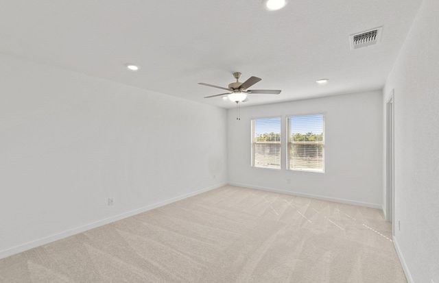 105 Green Berets BND, Jarrell, TX 76537