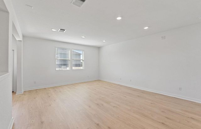 105 Green Berets BND, Jarrell, TX 76537