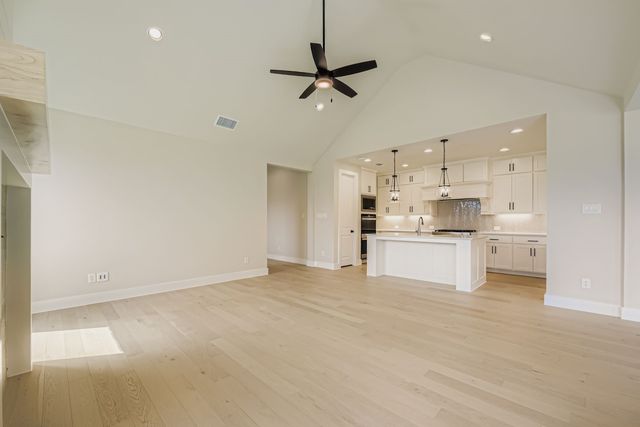 1809 Flowerfield Lane, Mansfield, TX 76063