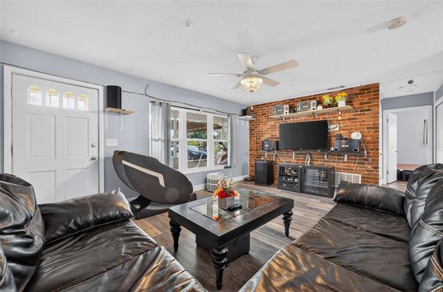 6313 WILLOW OAK LANE, Orlando, FL 32809