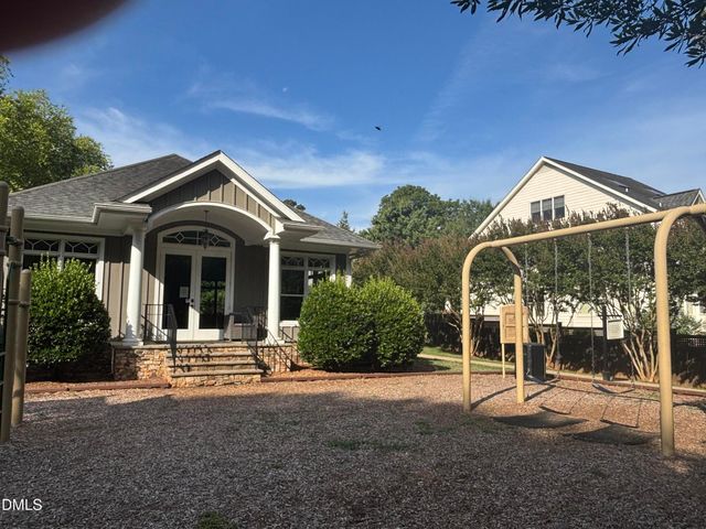 428 Claremont Drive, Chapel Hill, NC 27516