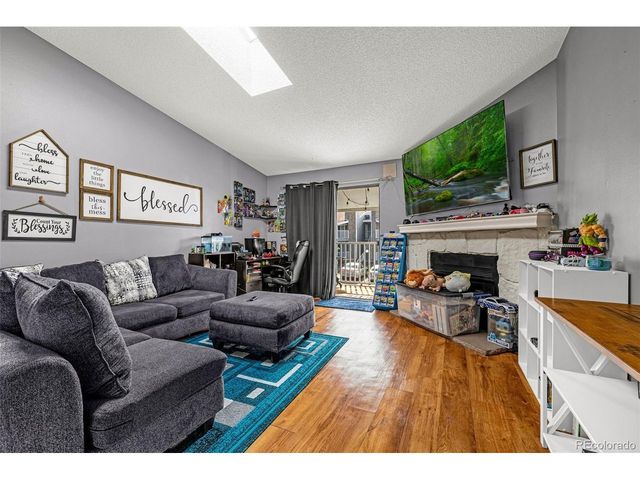 18301 E Kepner Pl 201, Aurora, CO 80017