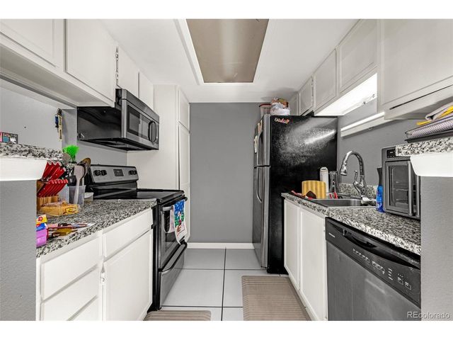 18301 E Kepner Pl 201, Aurora, CO 80017